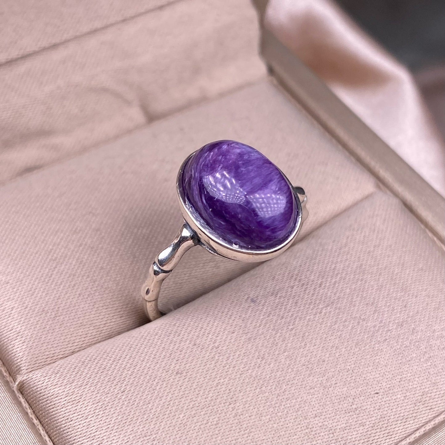 Elegant Amethyst Ring