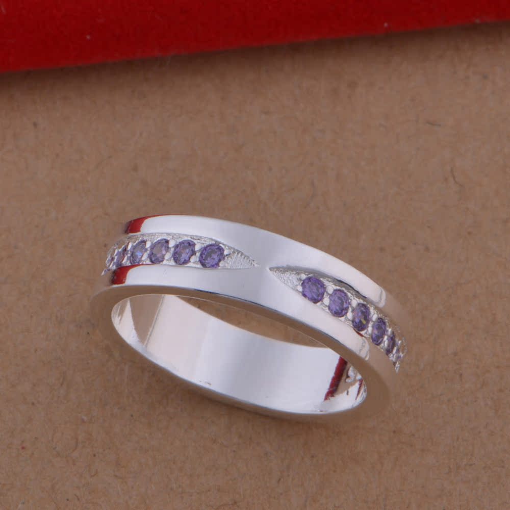 Elegant Amethyst Ring