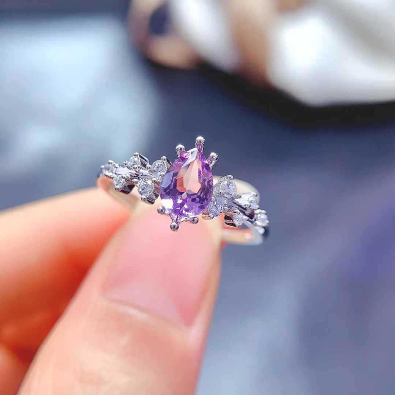 Elegant Amethyst Ring