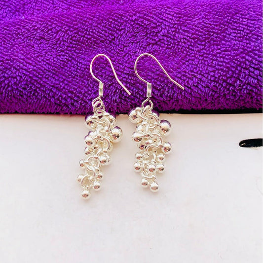 Elegant Beaded Drop Earrings