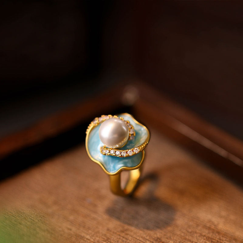 Elegant Blue Floral Pearl Gold Ring