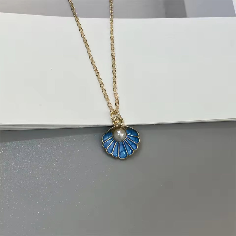 Elegant Blue Shell Pearl Necklace