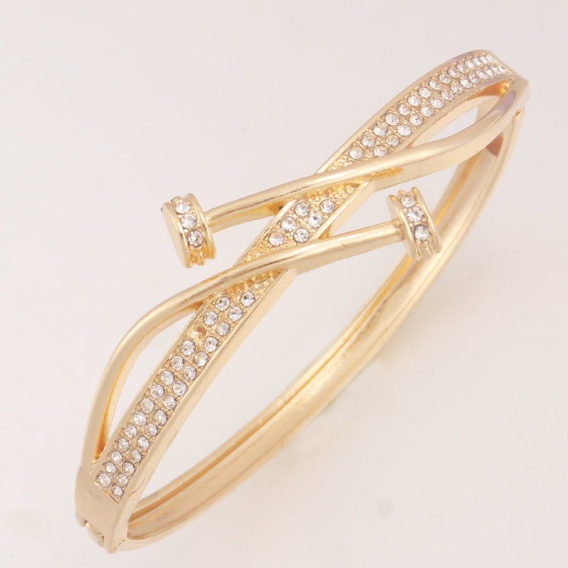 Elegant Crystal Bracelet