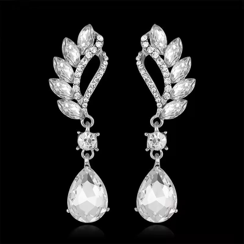 Elegant Crystal Drop Earrings