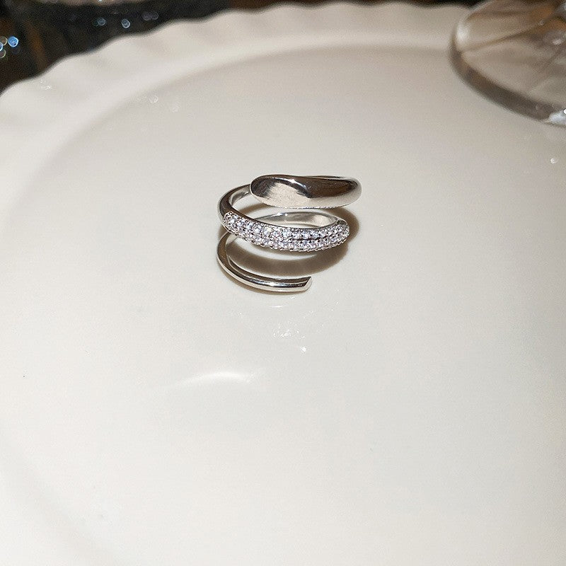 Elegant Crystal Ring