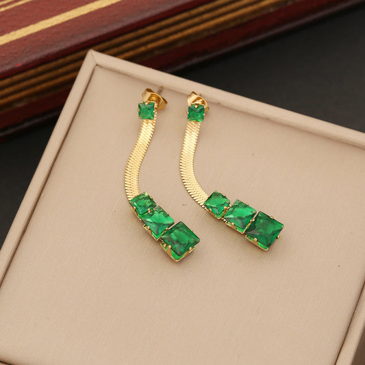 Elegant Emerald Drop Earrings