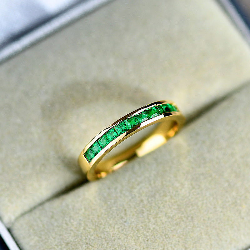 Elegant Emerald Ring