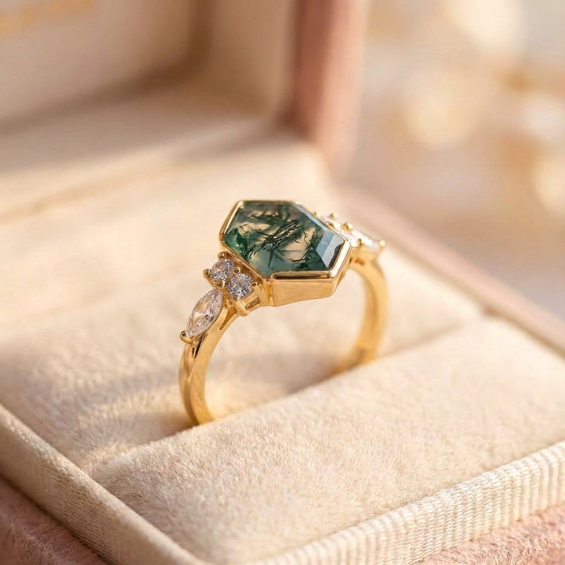Elegant Emerald Statement Ring