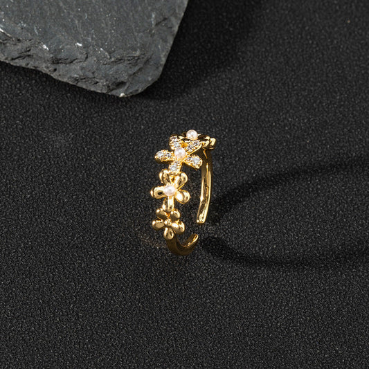 Elegant Flower Ring