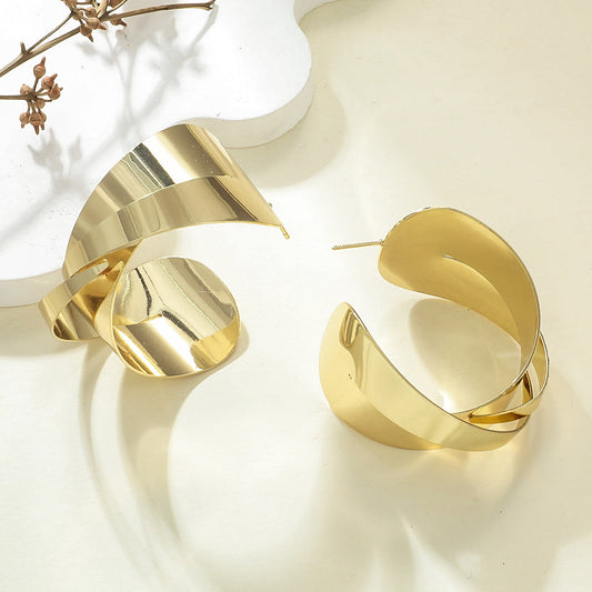 Elegant Gold Earrings