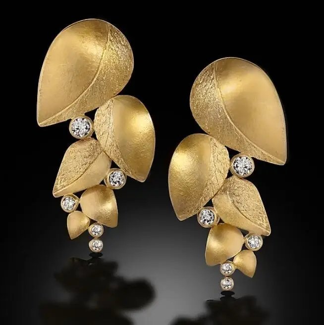Elegant Gold Leaf Earrings