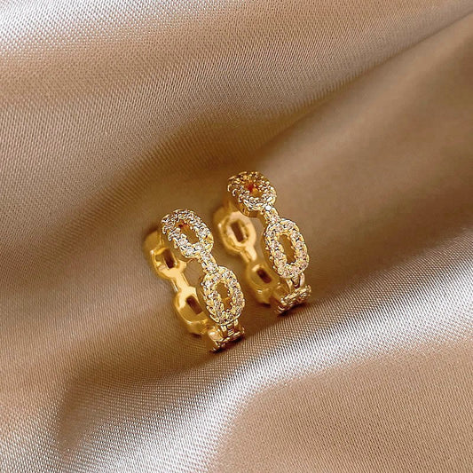 Elegant Gold Oval Earrings