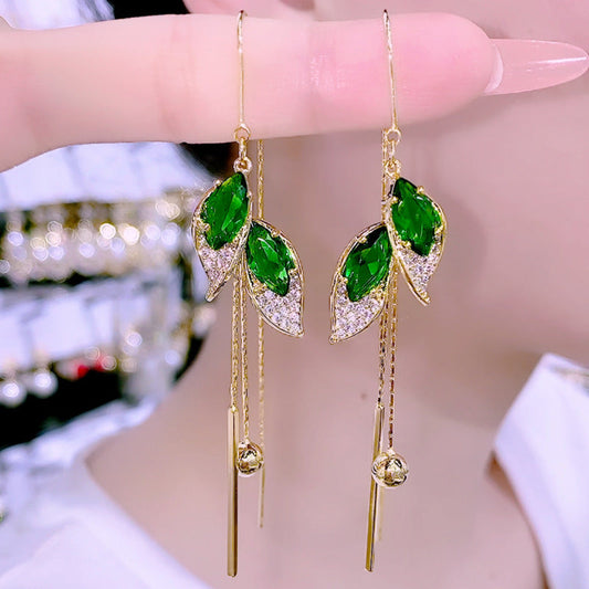 Elegant Green Leaf Earrings