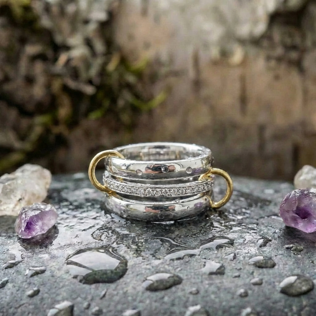 Elegant Interlocking Ring