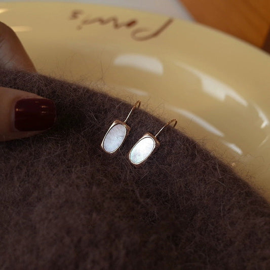 Elegant Mother Pearl Earrings