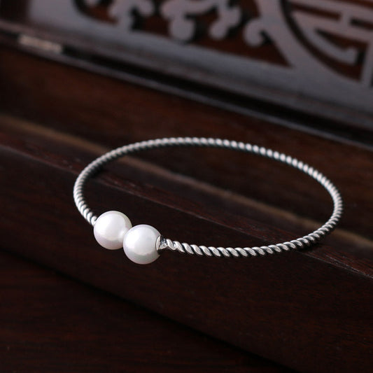 Elegant Pearl Bracelet