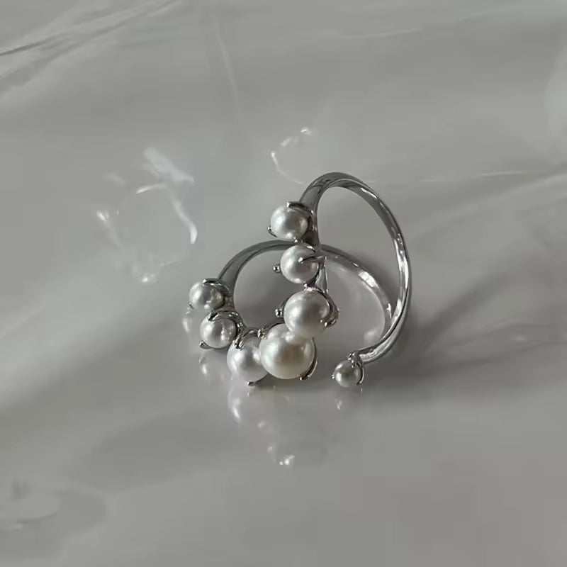Elegant Pearl Cluster Ring