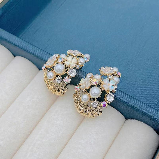 Elegant Pearl Crystal Earrings