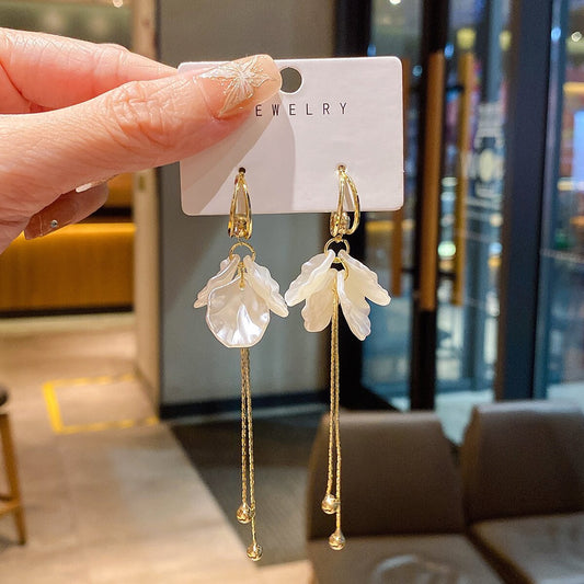 Elegant Pearl Earrings