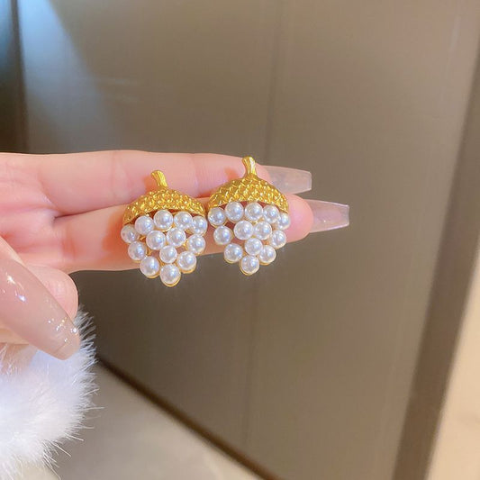 Elegant Pearl Earrings
