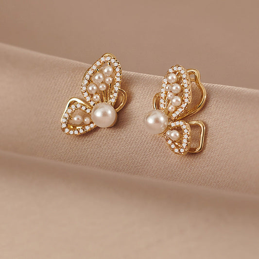 Elegant Pearl Earrings