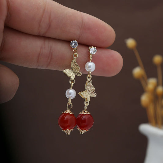 Elegant Pearl Red Earrings