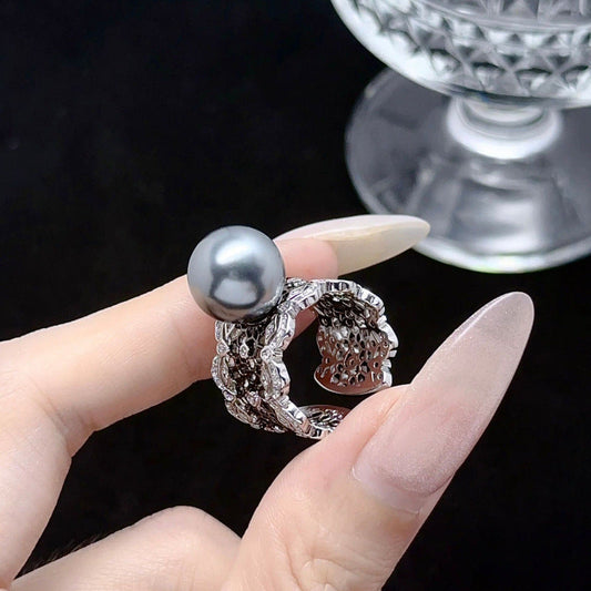 Elegant Pearl Ring