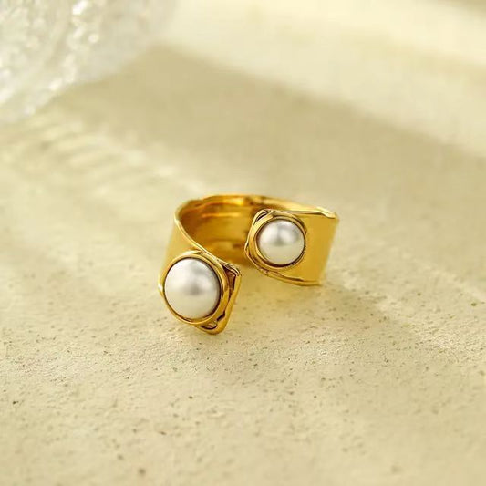 Elegant Pearl Ring