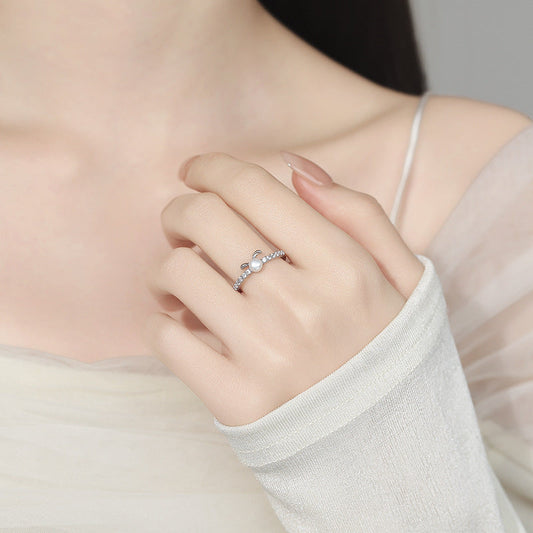 Elegant Pearl Ring