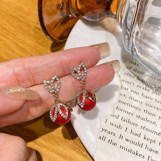 Elegant Red Pearl Earrings