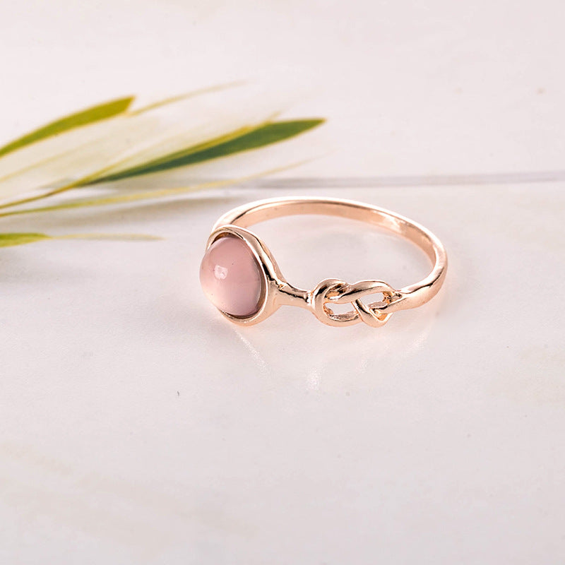 Elegant Rose Quartz Ring