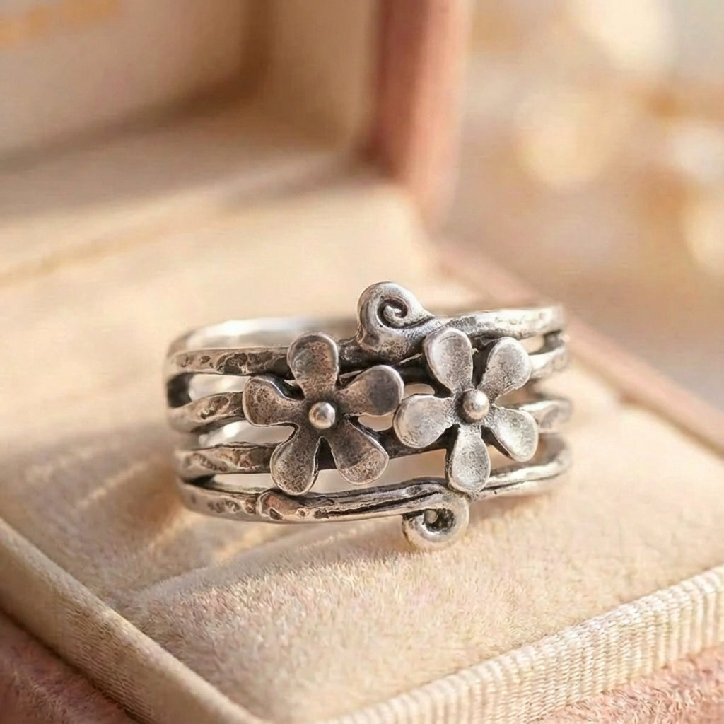 Vintage Flower Silver Layered Ring