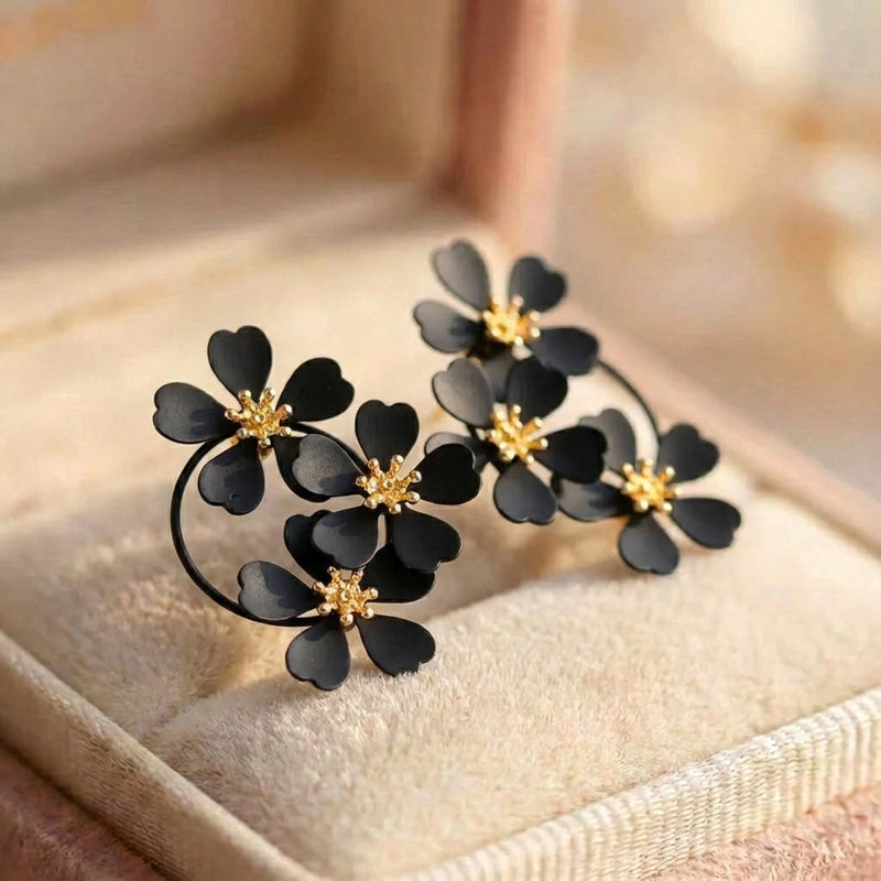 Vintage Black Flower Dangling Earrings