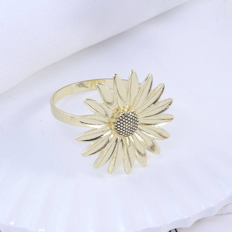 Golden Daisy Ring