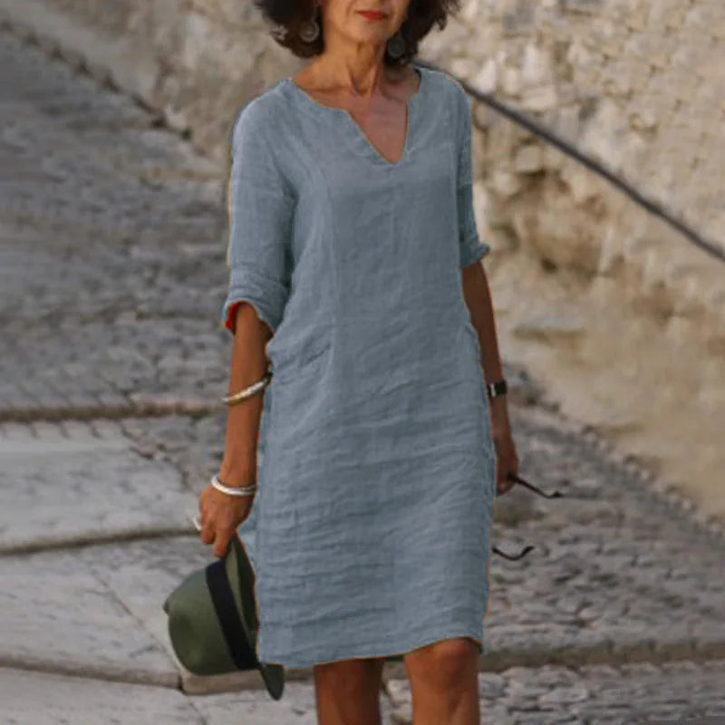 Beautifully Crafted Dress in a Classic Style