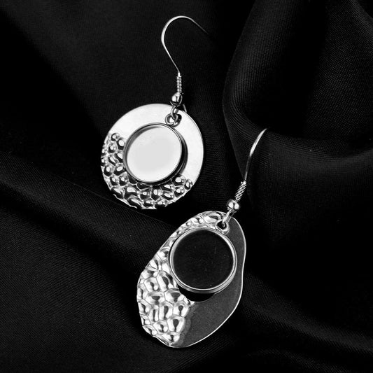 Modern Circle Earrings
