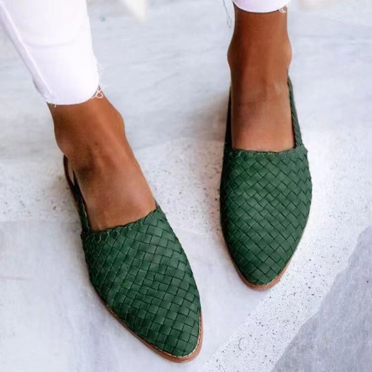 Graceful Orthopedic Sandals for Modern Look