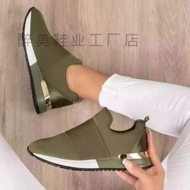 Sierlijke Orthopedische Sneakers voor Moderne Look