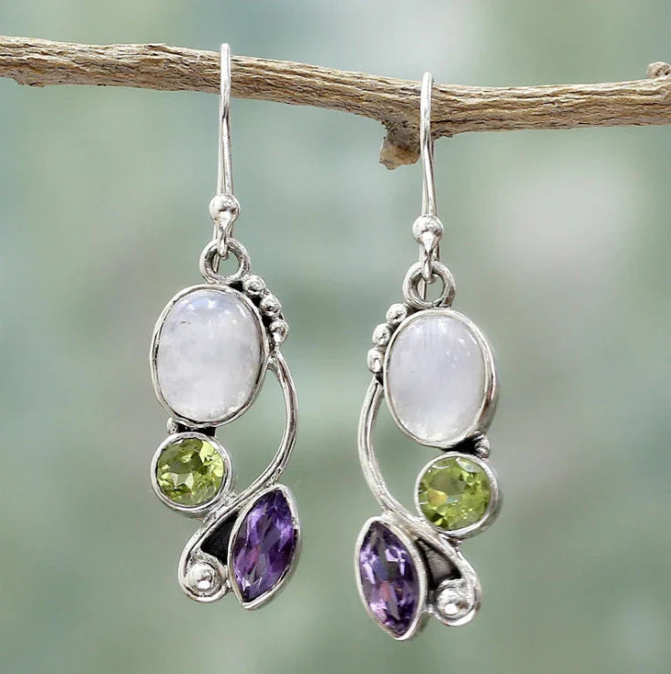 Vintage Design Earrings