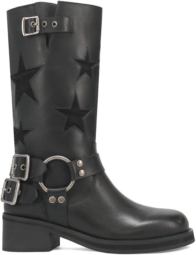 Graceful Orthopedic Boots for Modern Look