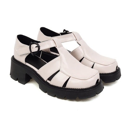 Chic Orthopedic Sandals with Unique Design