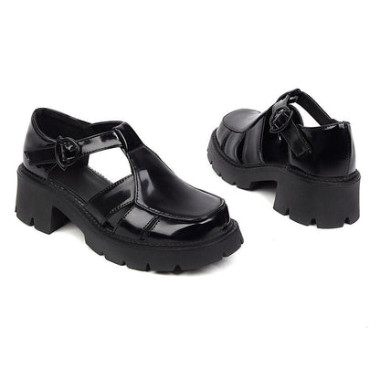 Chic Orthopedic Sandals with Unique Design
