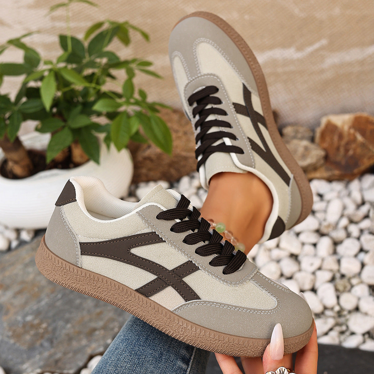 Chique Orthopedische Sneakers met Uniek Ontwerp
