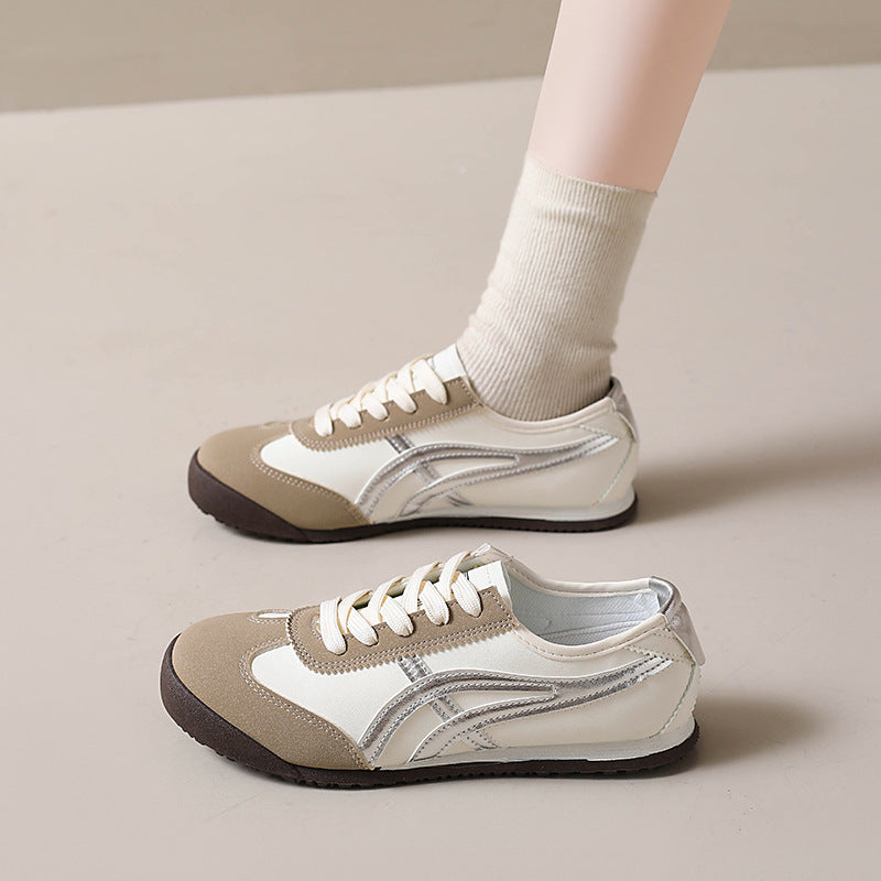 Sierlijke Orthopedische Sneakers voor Moderne Look