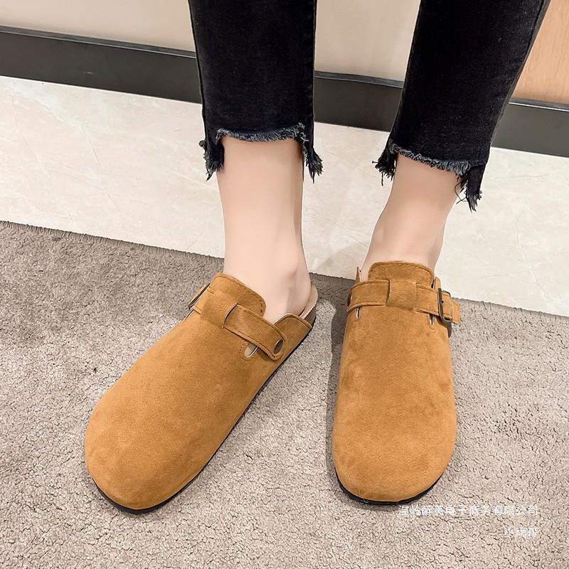 Chic Orthopedic Sandals with Unique Design