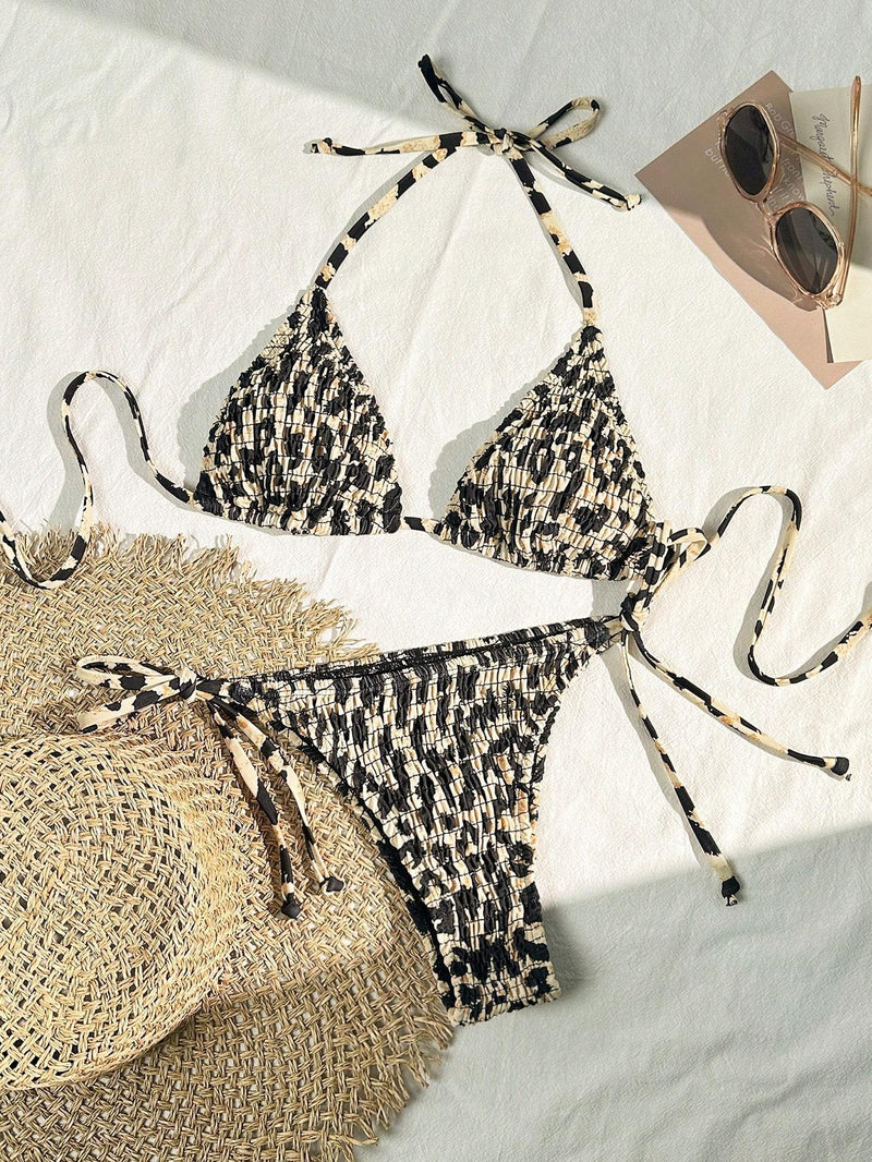 Classic Vintage Top with a Flattering Fit