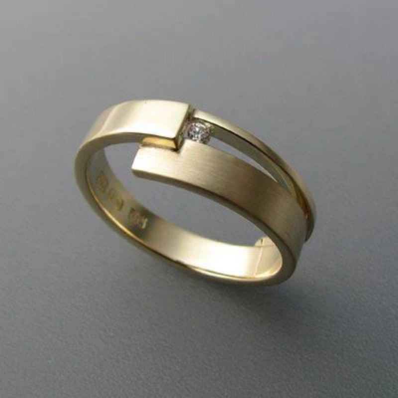 Prachtige Gouden Ring met unieke stijl
