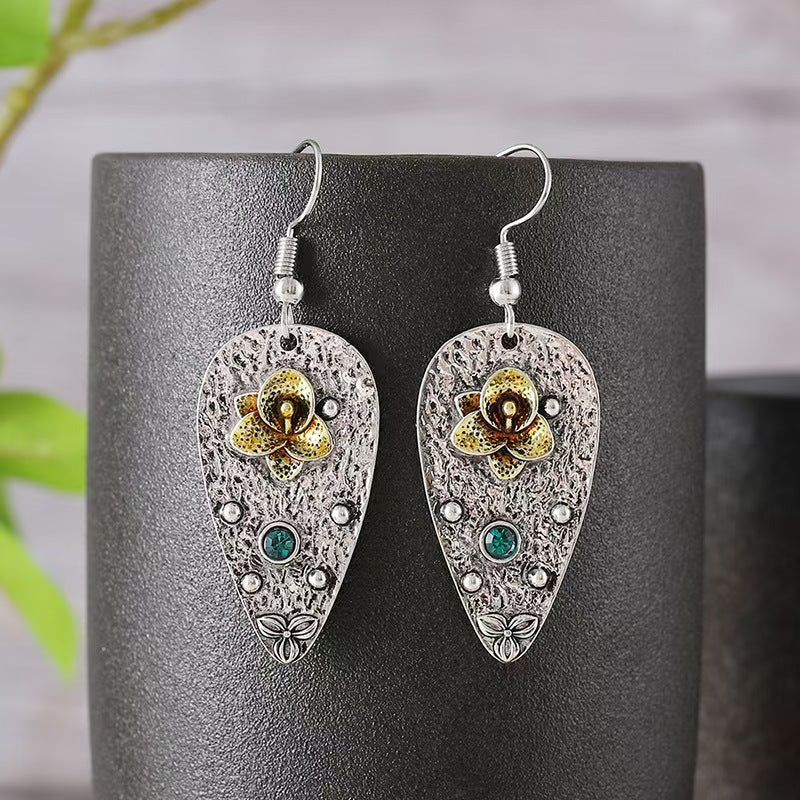 Handgemaakte vintage Parel Oorbel