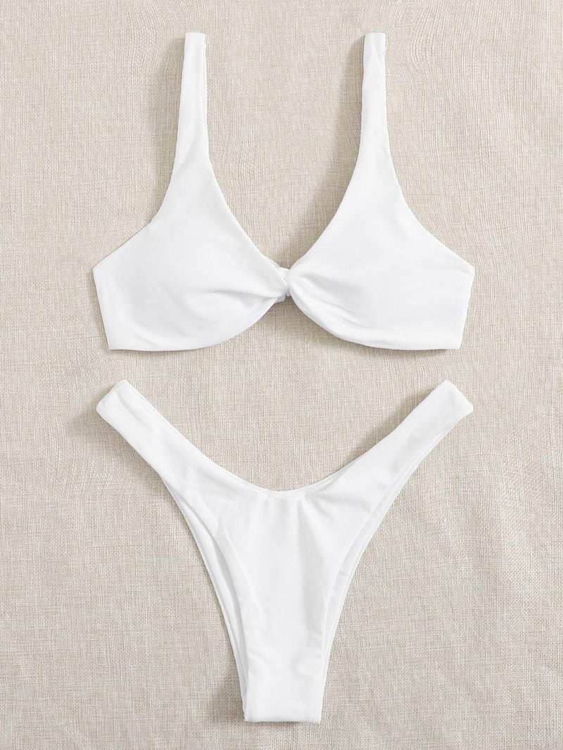 Classic Vintage Top with a Flattering Fit
