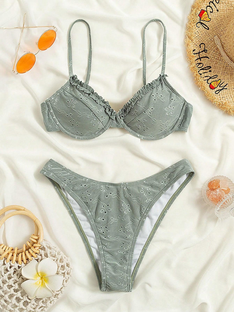 Sophisticated Top with a Clean Classic Look